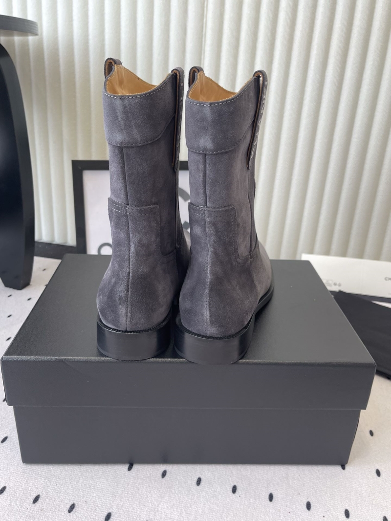 Ch**el boots